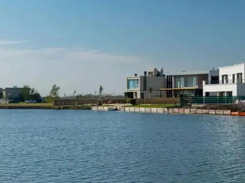 Terreno en Venta en Ezeiza, USD 36.000