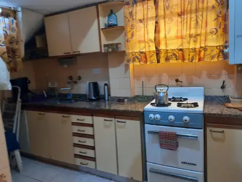 PRIMER PISO DE ESCALERA  TERRAZA EXCLUSIVA. APTO CRED.