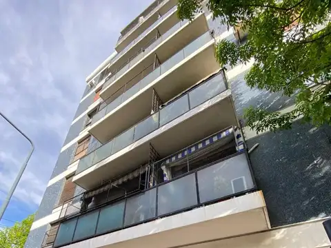 California 1512 , Piso 2