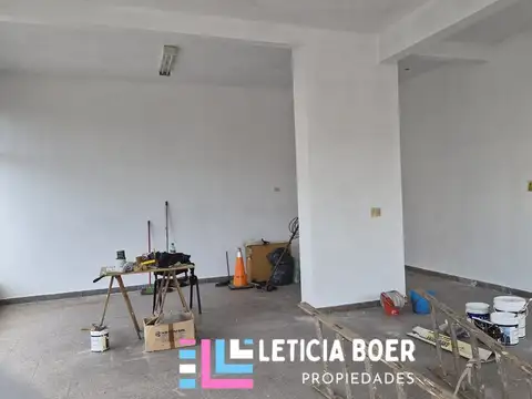 Jose Hernandez 3000, Piso PB
