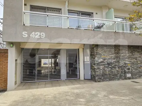 Saavedra 400, Piso 1