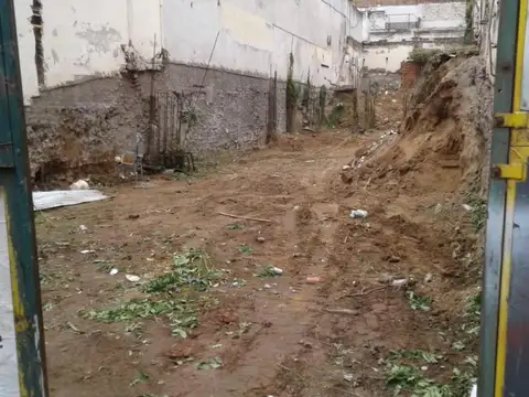 Terreno en Venta 49  mts Fondo