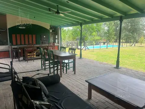 Casa en Alquiler Temporal con 1 cochera