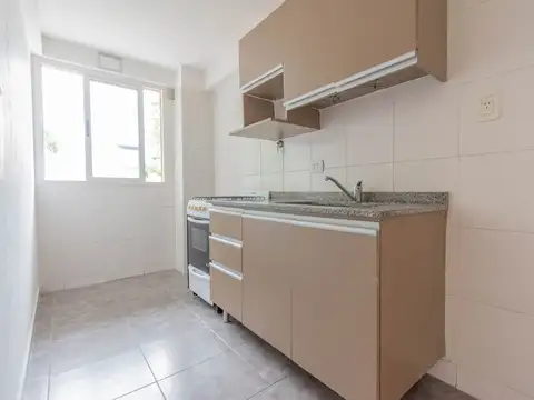 Departamento en Alquiler en Chacarita, $ 800.000