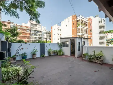 Depto Tipo Casa en Venta al Este