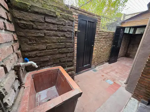 Depto Tipo Casa en Alquiler de 2 ambientes