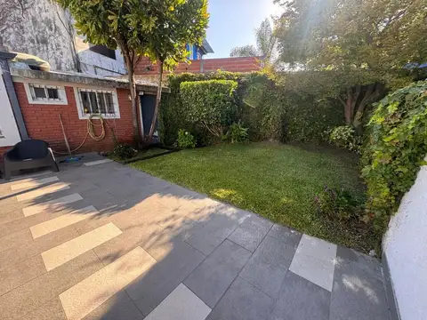 VENTA CASA 4 AMBIENTES EZPELETA