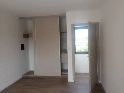 Depto Tipo Casa en Venta 3 años