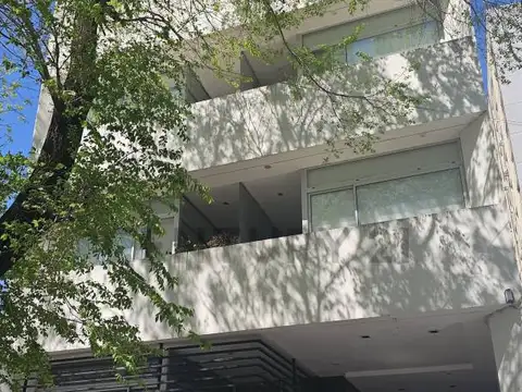 39 e/ 6 y 7 500, Piso 3