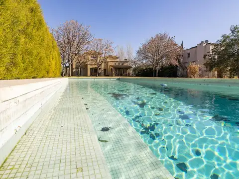 Quinta en Venta de 5 dormitorios