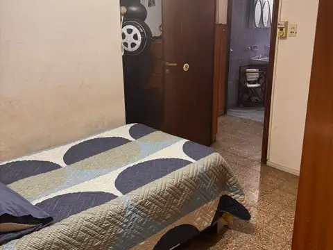 Casa 5 ambientes con 1 baño