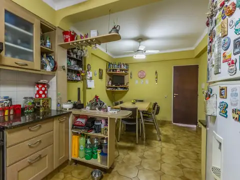 Depto Tipo Casa en Venta en Monte Castro, USD 280.000