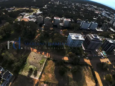 Lote Multifamiliar en Venta en Pinamar Zona Nayades