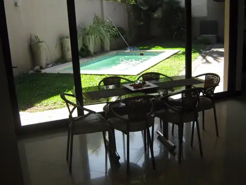 Casa 5 ambientes con 3 baños