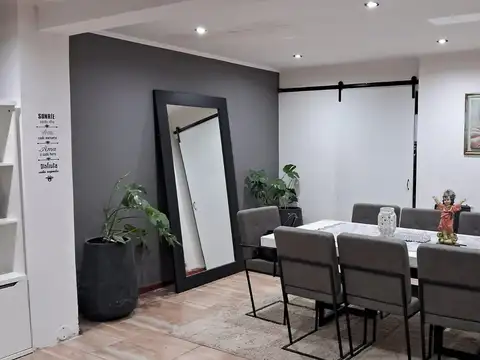 Casa 5 ambientes con 1 baño
