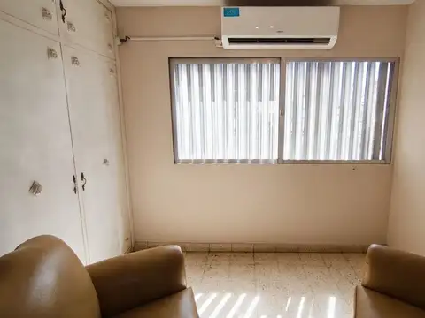 Depto Tipo Casa 4 ambientes con 1 baño
