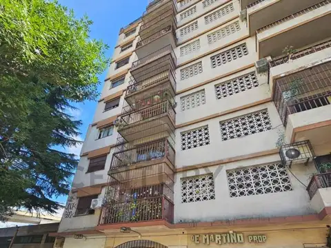 Venta Departamento 3 amb con balcon san telmo (financia 40%)