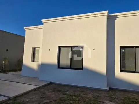 Casa en venta en Vila Marina 100