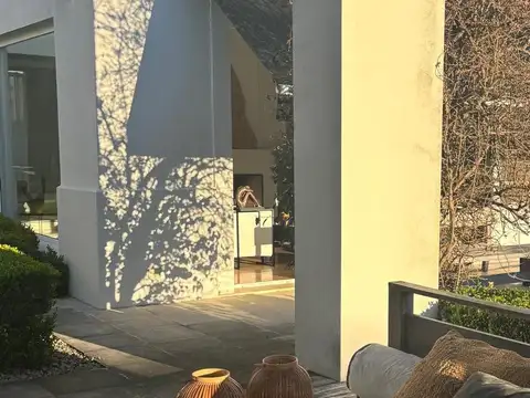 Casa en Alquiler Temporal en Santa Barbara, USD 14.000