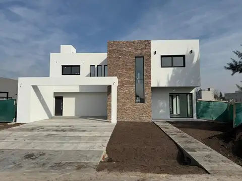 Carola Lorenzini 4600