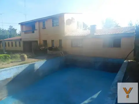 Casa 5 ambientes con 2 baños