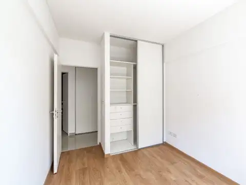 Departamento en Venta en Mataderos, USD 160.000