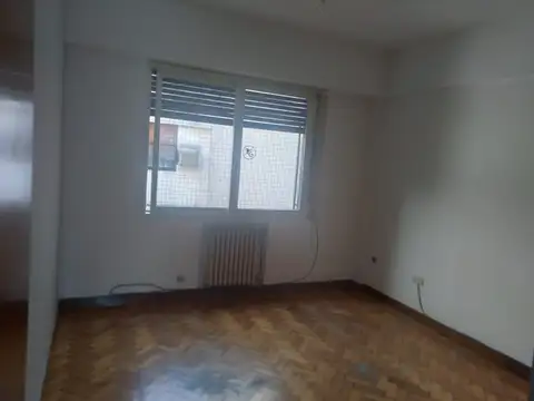 Departamento en Alquiler 50 años