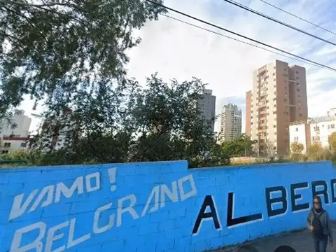 Terreno en Venta en Alberdi, USD 370.000