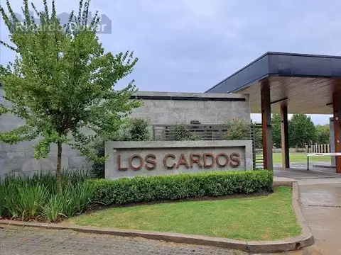 Excelente Lote en Barrio Cerrado Los Cardos