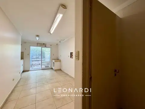 Oficina en Alquiler en Belen de Escobar, $ 850.000