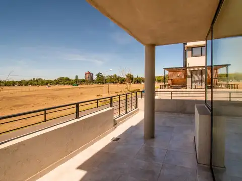 Depto Tipo Casa en Venta en Granadero Baigorria, USD 143.600
