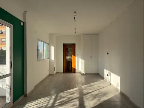 Departamento en Alquiler en Parque Patricios, $ 650.000