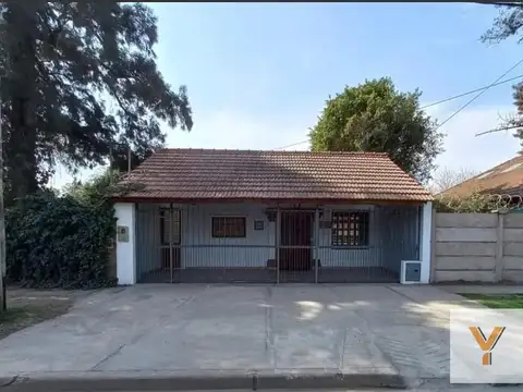 Edificio Comercial en venta - 1 salon principal - 170mts2  - Longchamps