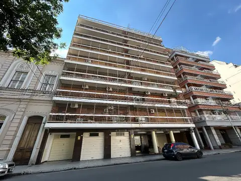 Coronel Ramón Lorenzo Falcón 1500, Piso 4