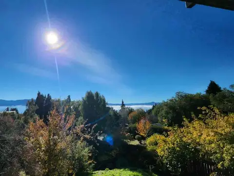 HERMOSA VISTA AL LAGO - PH EN VENTA