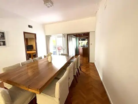 Depto Tipo Casa en Venta de 5 dormitorios