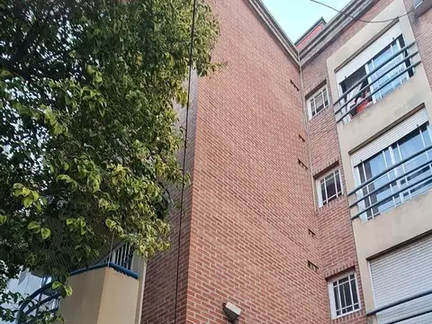 venta de 5 cocheras .ideal inversor, 3 cuadras estación, ramos sur excelente ubicación ,