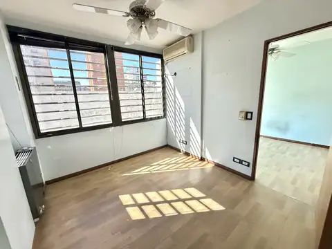 Departamento en Venta de 3 Ambientes en Quilmes Centro