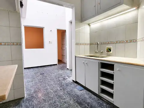 Depto Tipo Casa en Venta 82 años