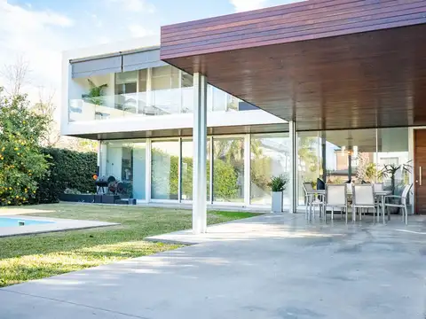 Casa en Venta de 4 dormitorios