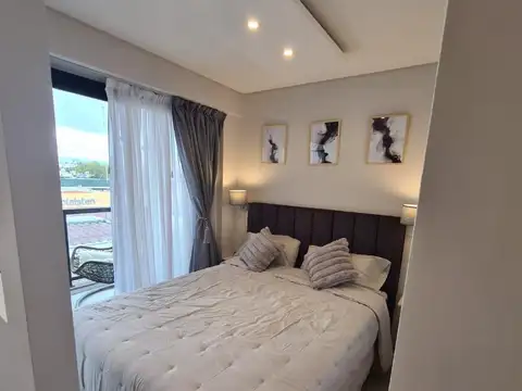 Humboldt 1800, Piso 4