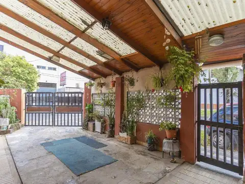 Venta   Casa 3 ambientes   Lomas de Zamora