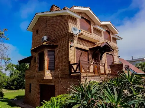 Cod 286 – Lote Multifamiliar – Hotelero a metros del mar