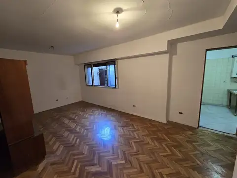 Avenida San Juan 3200, Piso 3