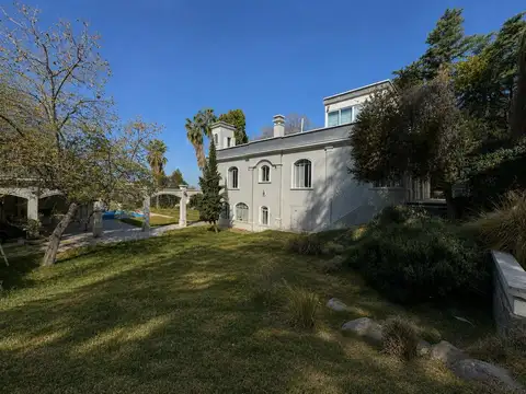 Casa en Venta de 5 dormitorios