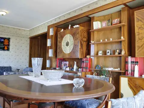 Departamento en Venta con 2 cocheras