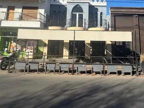 Local comercial en Alvear 52, Santa Rosa