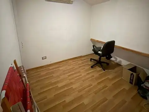 Oficinas En Alquiler 203 M2 Cub. En Planta Alta Importantes