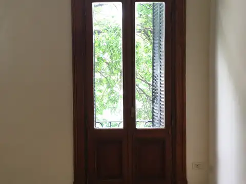 Departamento en Alquiler en Balvanera, $ 460.000