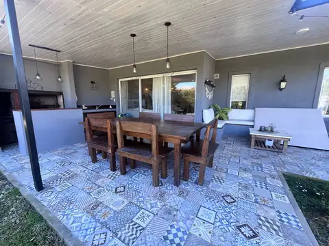 Casa en Venta en La Comarca, USD 330.000